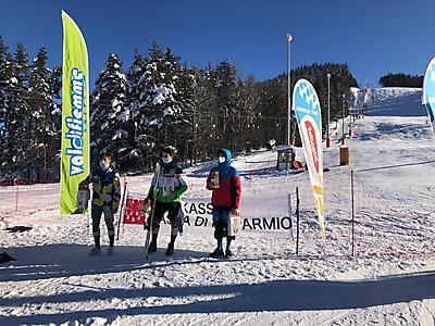 podio_M_Slalom_FIS-NJR_Nova Ponente_13_12_2020_1