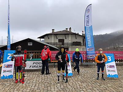 podio_Giovani_Slalom_FIS_Abetone_09_03_2021