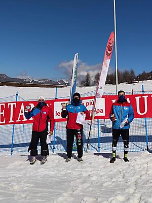 podio_M_Slalom_FIS-NJR_Sestriere_27_03_2021