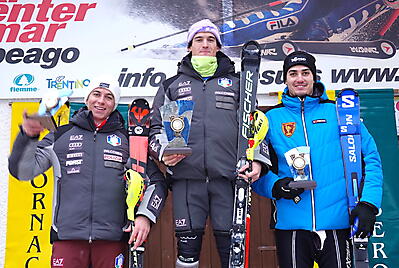 podio_M_Slalom_FIS_Alpe di Pampeago_13_12_2022_1