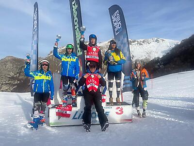 podio_Ragazzi_F_Slalom_Trofeo Alpi Service_11_01_2023_2