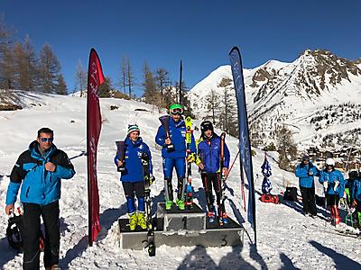 podio_Slalom_FIS_Isola 2000_06_12_2017_2
