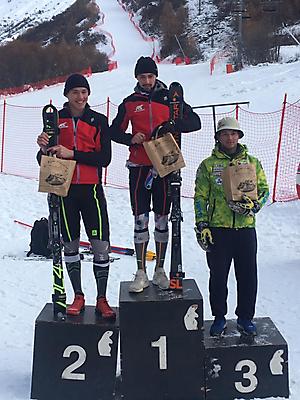 podio_M_Slalom_FIS Cittadini_Bonneval_01_12_2018