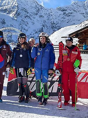 podio_Slalom_FIS_Solda_21_11_2022