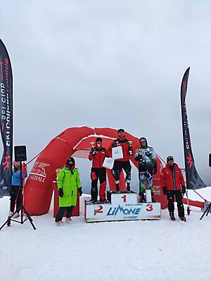 2_podio_M_Slalom_FIS-NJR_Limone_22_01_2023