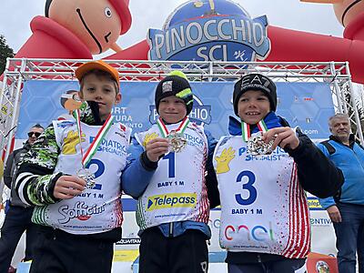 podio_Baby 1 M_Trofeo Pinocchio_26_03_2023